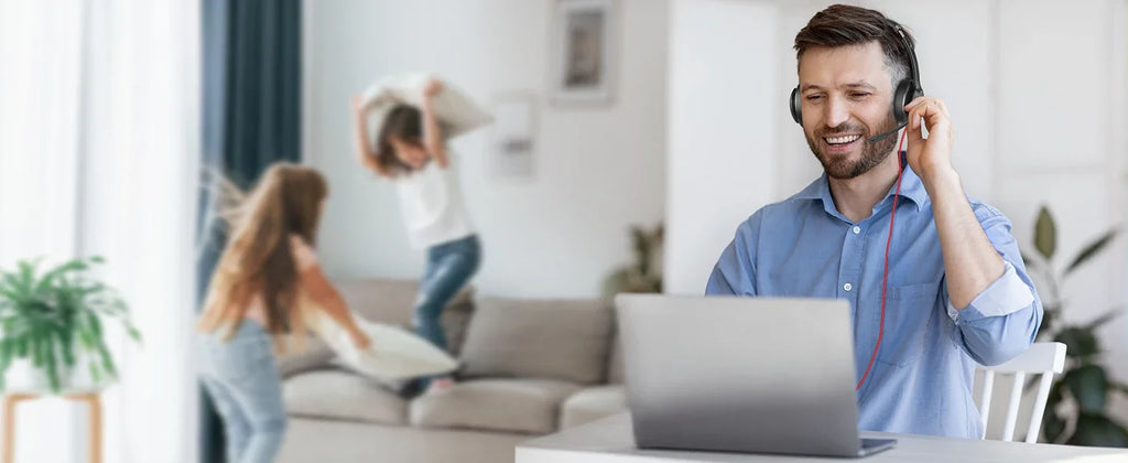 USB Headset with Noise-Cancelling Mic — Office & Gaming